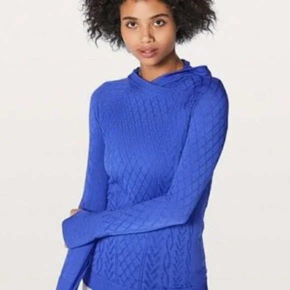 Lululemon Athletica Rest Less Hoodie Cable Knit Hooded Athletic Blue Top size 2 - Picture 1 of 8